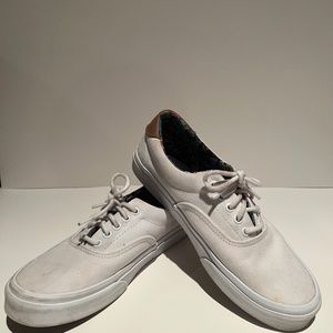 Vans Shoes White Floral (men 9.5) (women 11)